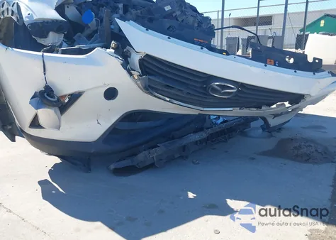 2018 Mazda Cx-3 Touring z USA, uszkodzony, nr VIN JM1DKDC7XJ0326322